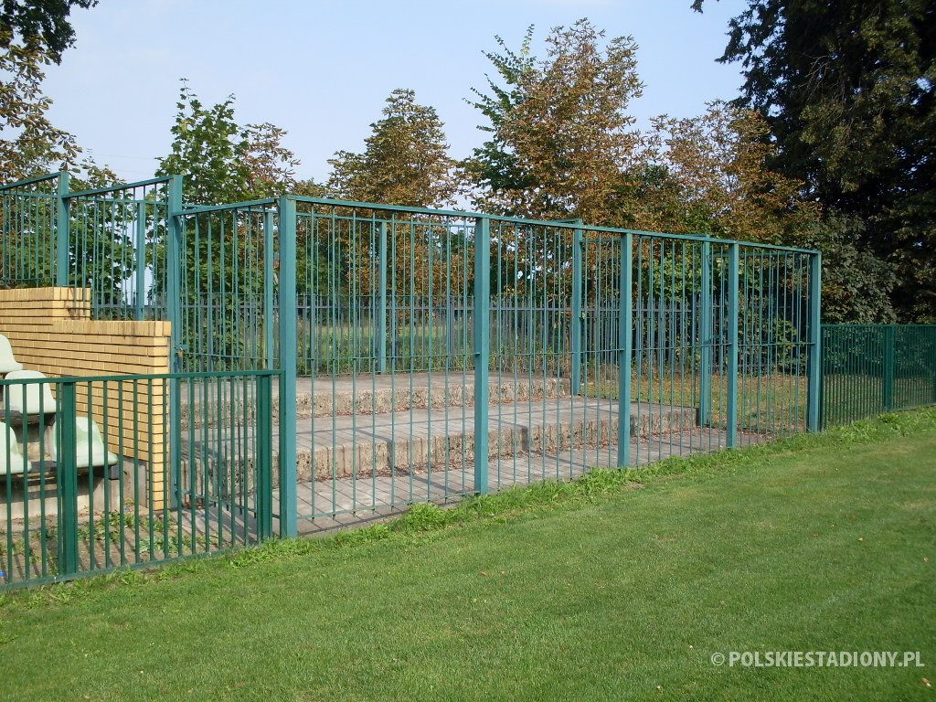 Stadion KS Paradyż