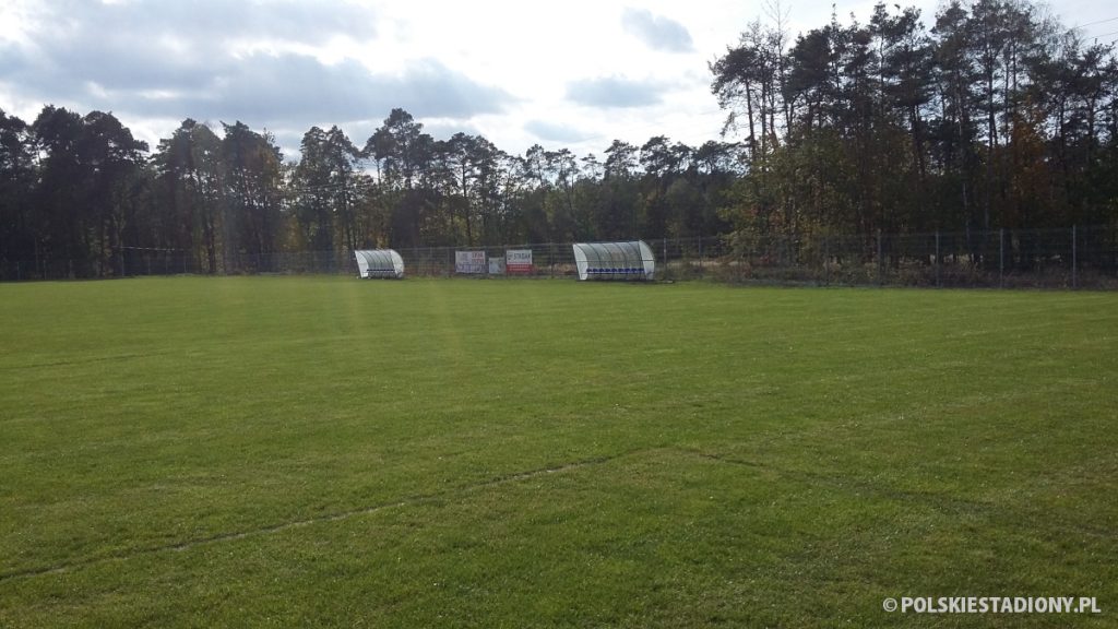 Stadion Gminny w Gomunicach
