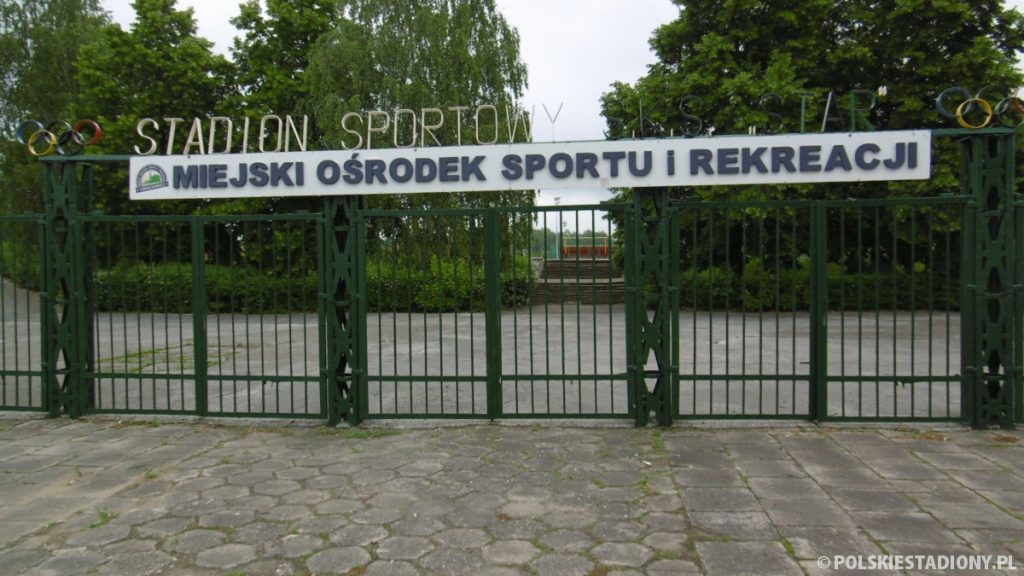 Stadion MOSiR w Starachowicach