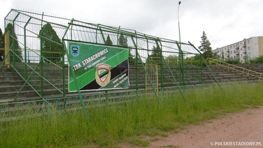 Stadion MOSiR w Starachowicach