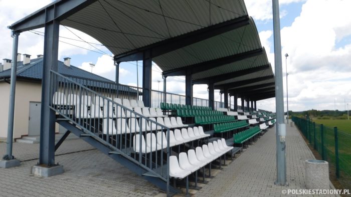 Stadion Victorii Mniów