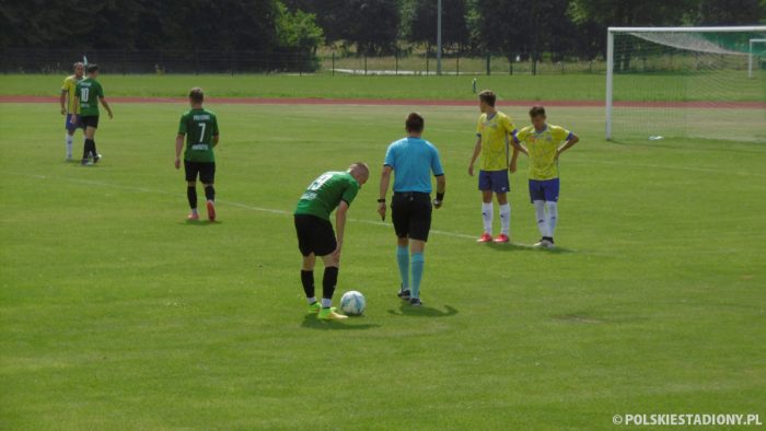 Partyzant Radoszyce - Neptun Końskie