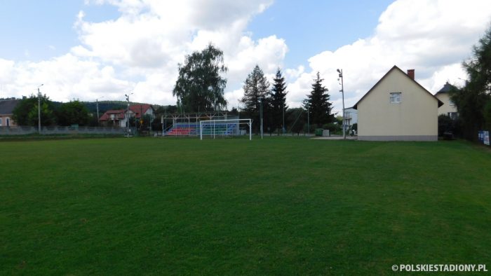 Stadion Skały Tumlin