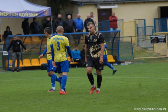 Neptun Końskie - Alit Ożarów