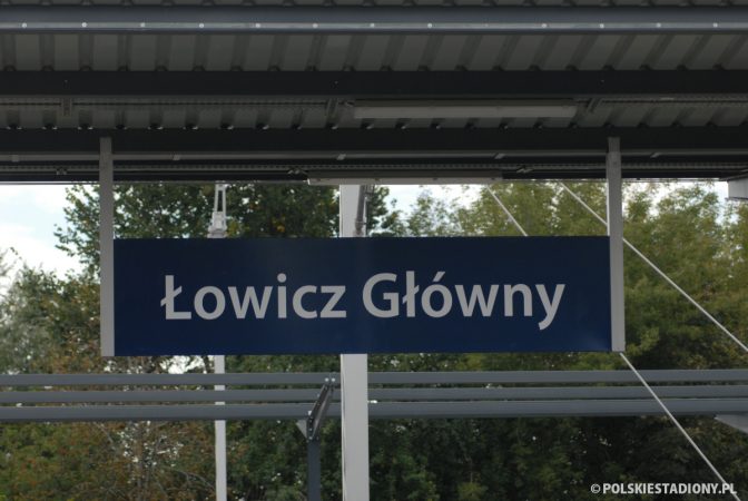 Pelikan Łowicz - Olimpia Zambrów