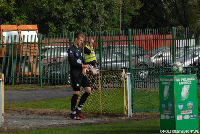 Pelikan Łowicz - Olimpia Zambrów