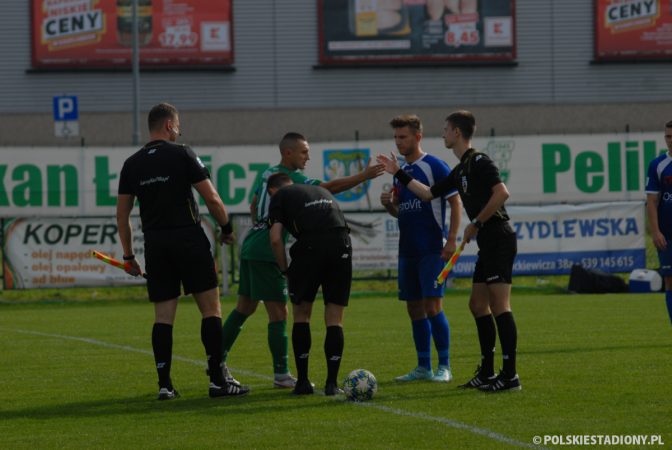 Pelikan Łowicz - Olimpia Zambrów