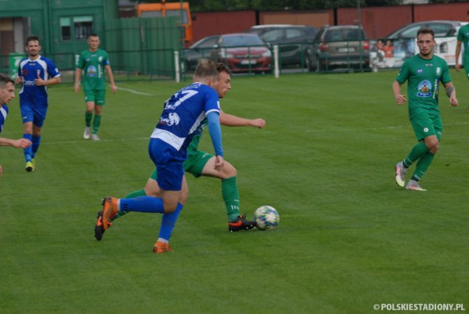 Pelikan Łowicz - Olimpia Zambrów