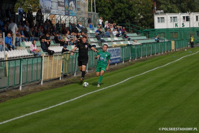 Pelikan Łowicz - Olimpia Zambrów