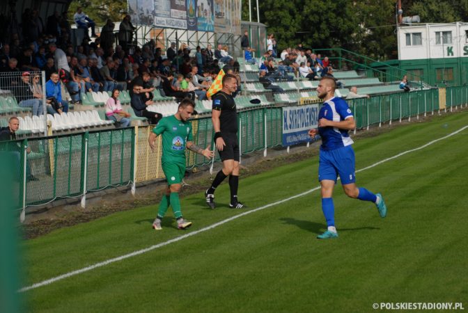 Pelikan Łowicz - Olimpia Zambrów