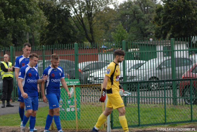 Pelikan Łowicz - Olimpia Zambrów