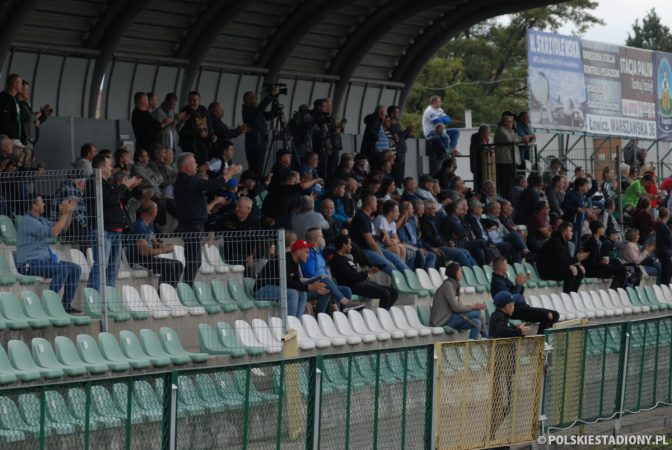 Pelikan Łowicz - Olimpia Zambrów