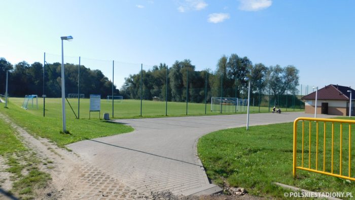 Stadion Gminny w Belsku Dużym