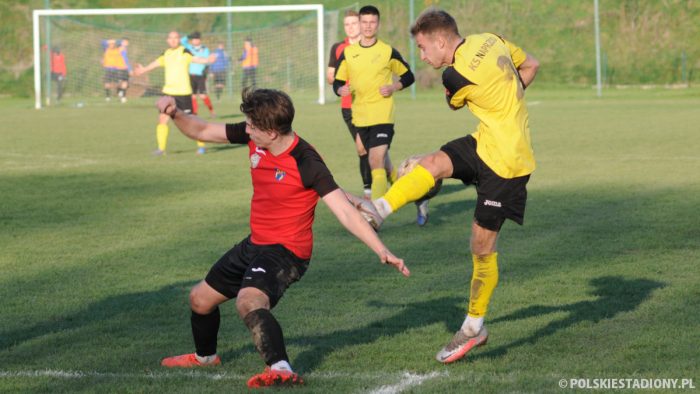 Naprzód Jędrzejów - Nida Pińczów