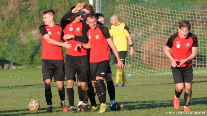 Naprzód Jędrzejów - Nida Pińczów