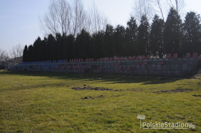 Stadion LKS Strażak Wielogóra