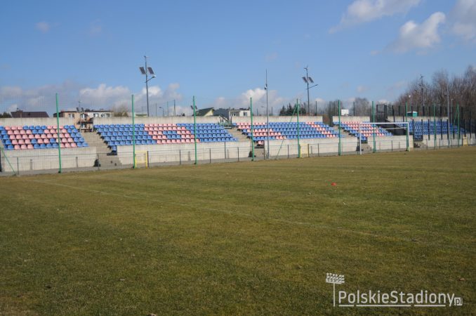 Stadion MOSiR im. Włodzimierza Smolarka w Aleksandrowie Łódzkim