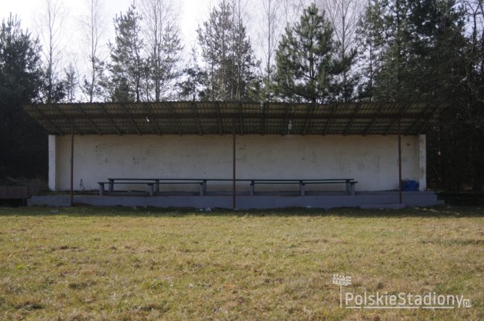 Stadion Gminny w Brzustowcu