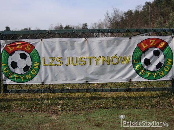 Stadion im. Andrzeja Lasoty w Justynowie