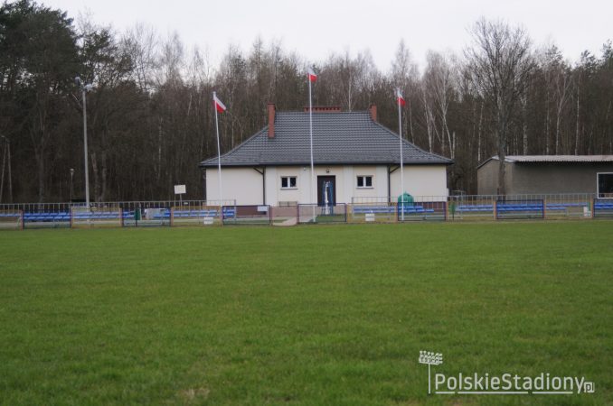 Stadion Leśny w Ćmielowie