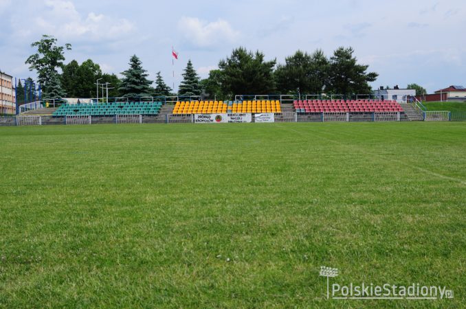 Stadion LKS Źródło Kromołów