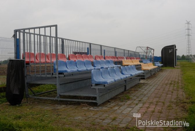 Stadion LKS - u Pustków