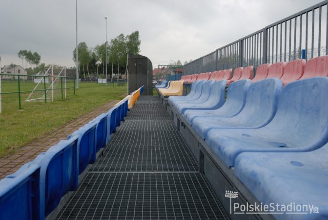 Stadion LKS - u Pustków