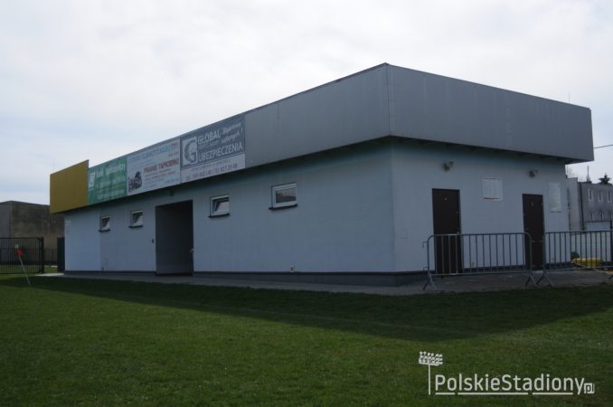 Stadion Gminny w Józefowie nad Wisłą