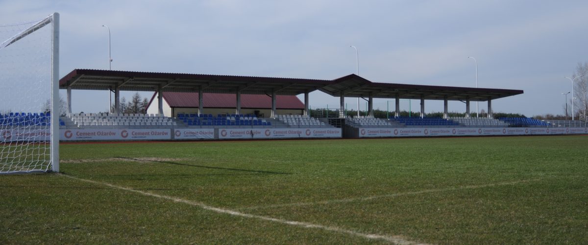 Stadion Miejski w Ożarowie