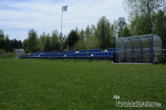 Stadion LKS Grom Cykarzew