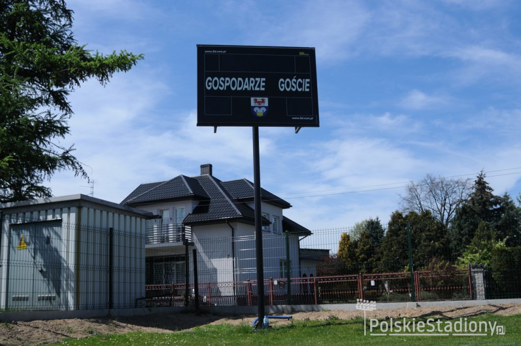 Stadion LKS Lotnik Kościelec