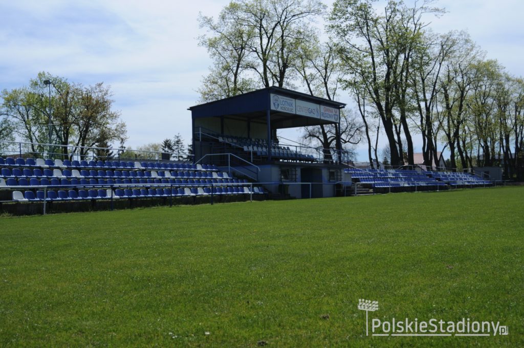 Stadion LKS Lotnik Kościelec