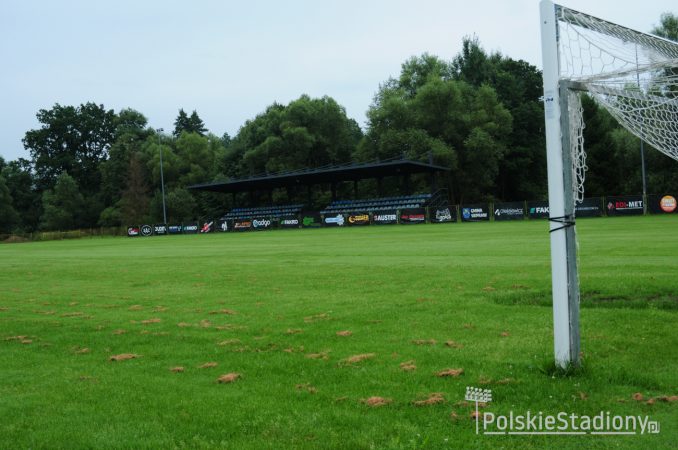 Stadion LKS Karpaty Siepraw