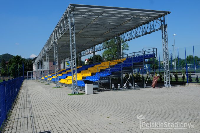 Stadion Kompleksu Rekreacyjno - Sportowego im. Jana Gomoli