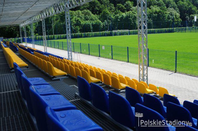Stadion Kompleksu Rekreacyjno - Sportowego im. Jana Gomoli