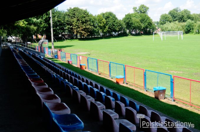 Stadion MKS Pogoń Miechów