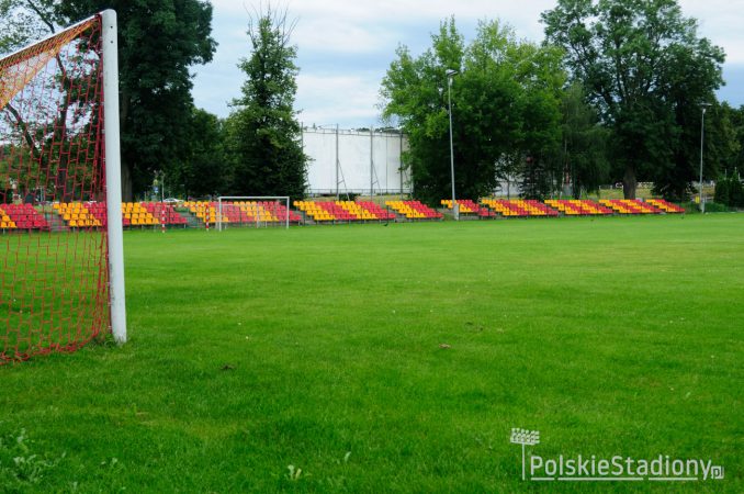Stadion Sportowy im. Mieczysława Wawrzusiaka