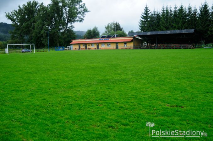 Stadion LKS Wisłok Wiśniowa