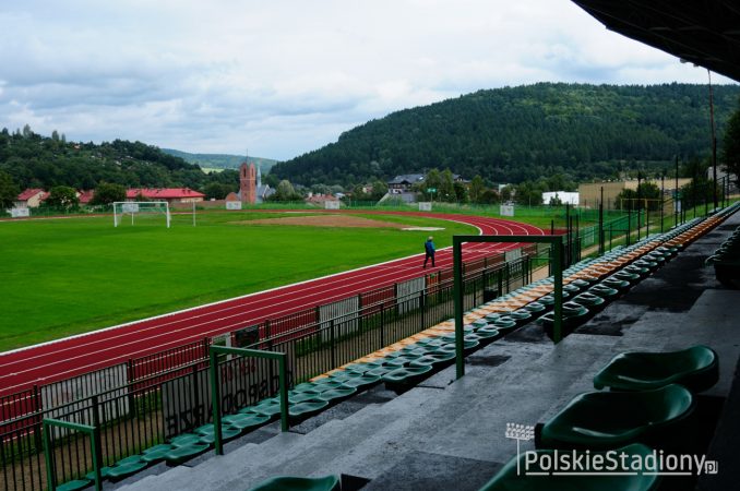 Stadion Miejski w Ustrzykach Dolnych