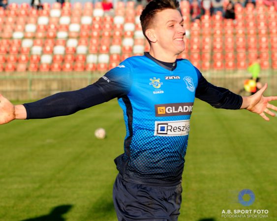 Ceramika Opoczno - Stal Niewiadów