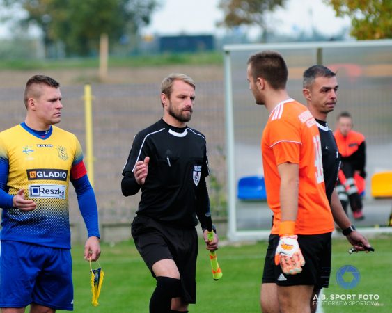 Stal Niewiadów – Włókniarz Moszczenica 