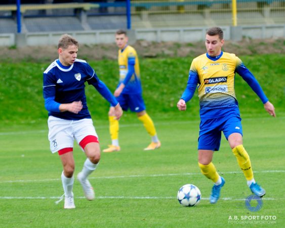 Stal Niewiadów – Włókniarz Moszczenica 