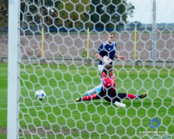 Stal Niewiadów – Włókniarz Moszczenica 