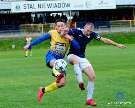 Stal Niewiadów – Włókniarz Moszczenica 