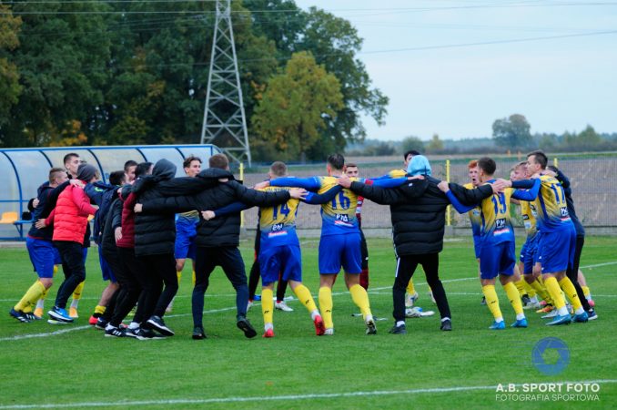 Stal Niewiadów – Włókniarz Moszczenica 