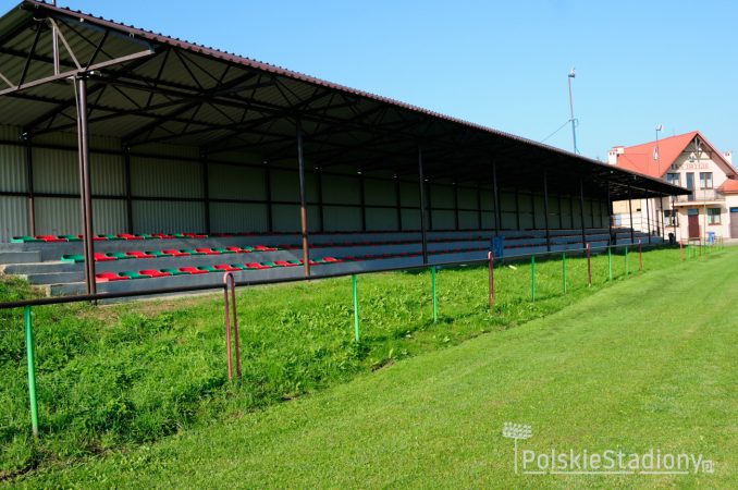 Stadion LKS Długie