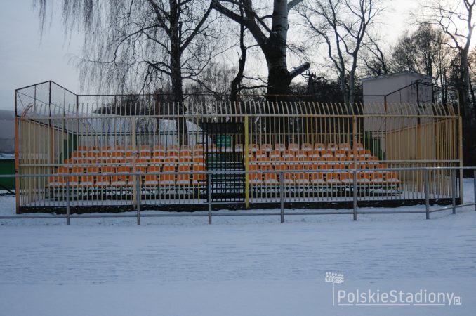 Stadion MZOS (Znicza) Pruszków