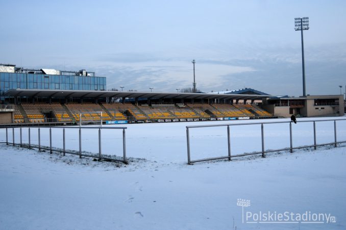Stadion MZOS (Znicza) Pruszków