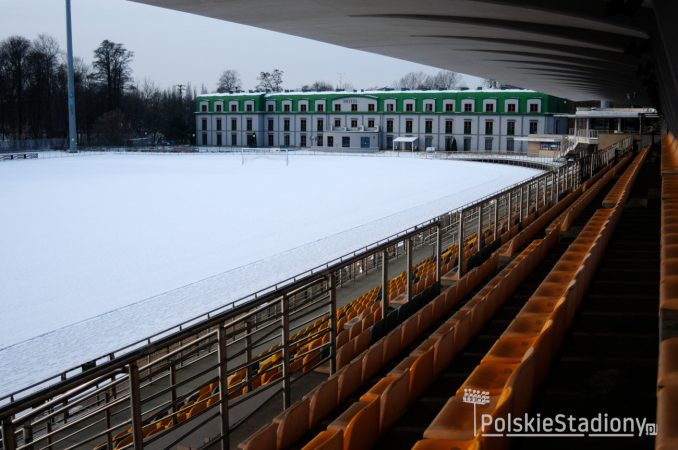 Stadion MZOS (Znicza) Pruszków