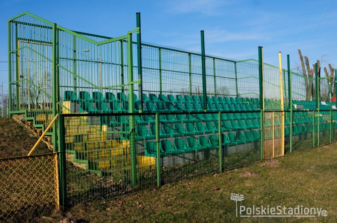 Stadion OSiR Huragan imienia Mirona Cichockiego